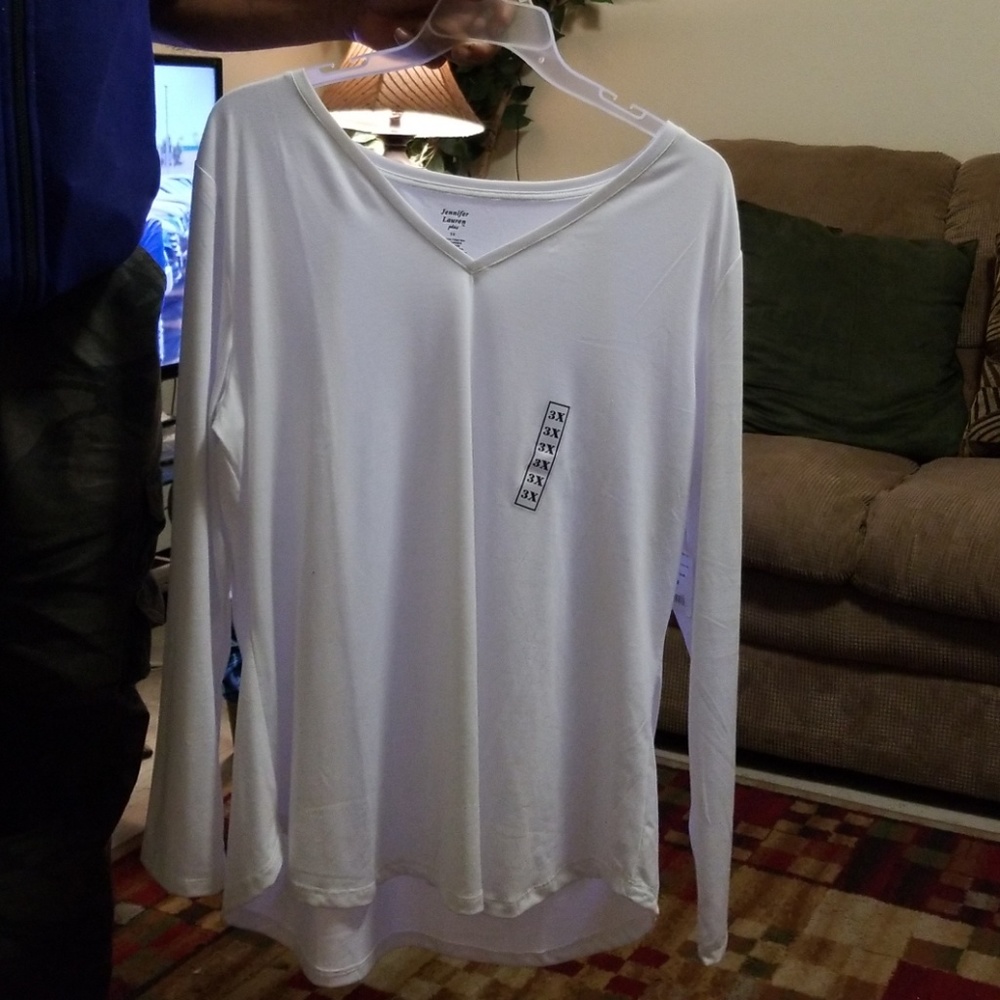 Lot of four long sleeve shirts